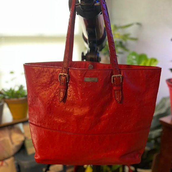 Handbags - ⬇️PRICE DROP⬇️KATE SPADE Red Pebble Shoulder Bag